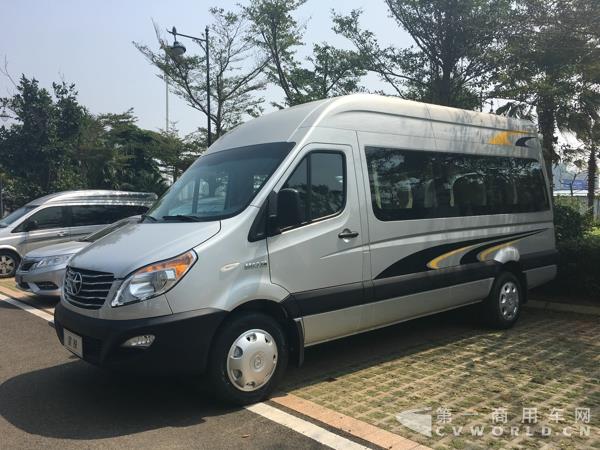 二代江淮星銳6系長軸車型，17座，搭載江淮2.7CTl 國五柴油發(fā)動機(jī)4.jpg