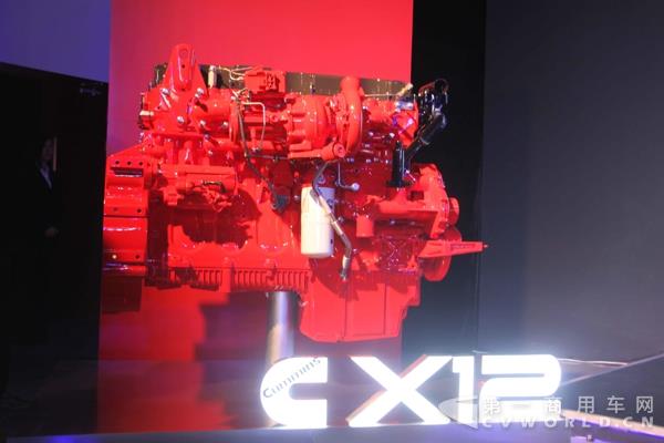 康明斯X12發(fā)動機(jī).jpg
