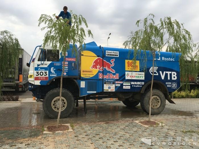 奪冠的303賽車 (1).jpg