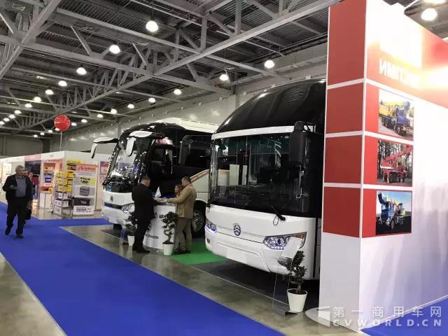 東風康明斯亮相東歐商用車展，助推合作伙伴進入國際市場1.jpg