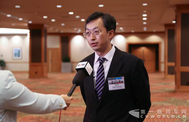 再攜康明斯接力“芯”技術     福田圖雅諾持續(xù)引領商務汽車潮流1.png