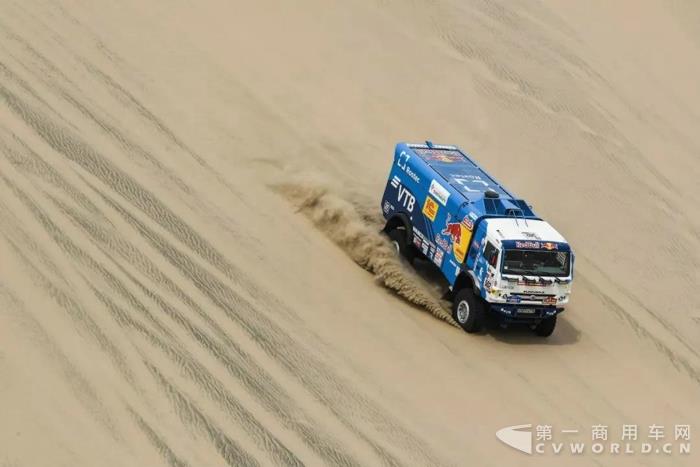 東風(fēng)康明斯ISZ挑戰(zhàn)2018達(dá)喀爾拉力賽，車(chē)手評(píng)價(jià)“Very Good！”5.jpg