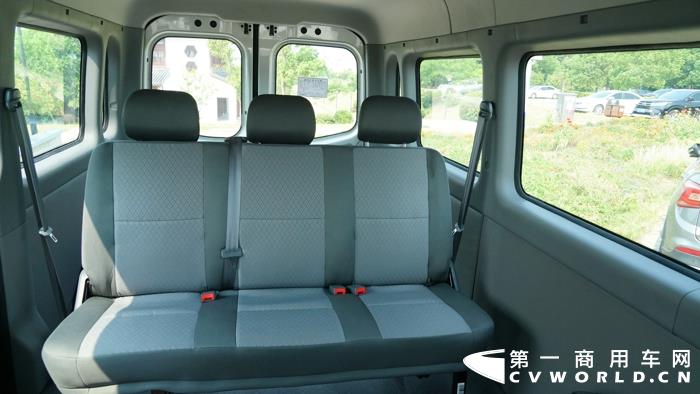 【第一商用車網(wǎng) 原創(chuàng)】9月22日，由江淮星銳歷時(shí)一年多打造的全新6座/9座長(zhǎng)軸短懸車型，將在蘇州攜手上市。