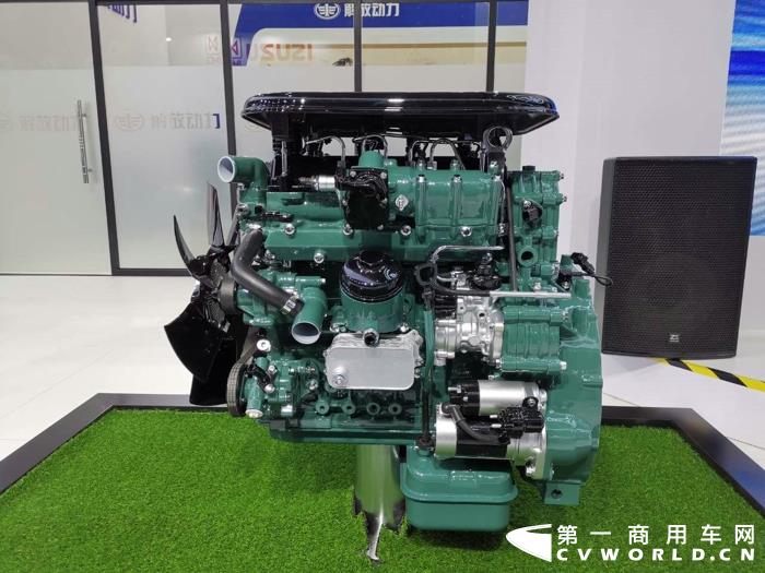 解放動力城配之星CA4DB2柴油機(jī)2.jpg