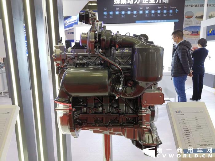 蜂巢動力HY4D20M柴油機(jī)，排量1996ml  2.jpg