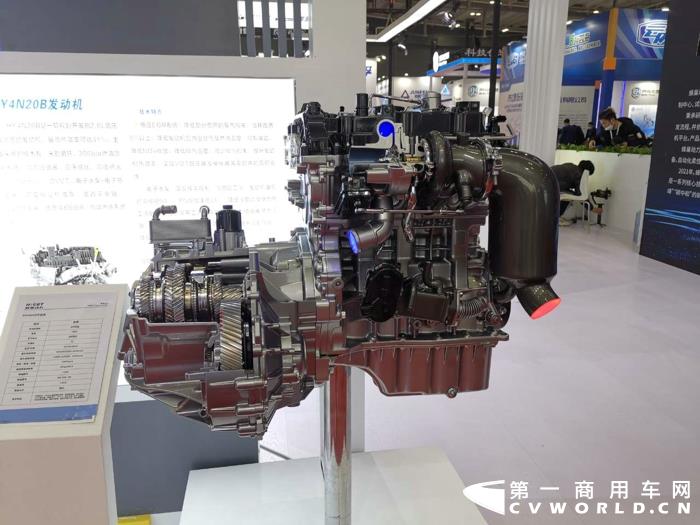 蜂巢動力HY4D24汽油機(jī)，排量1998ml 3.jpg