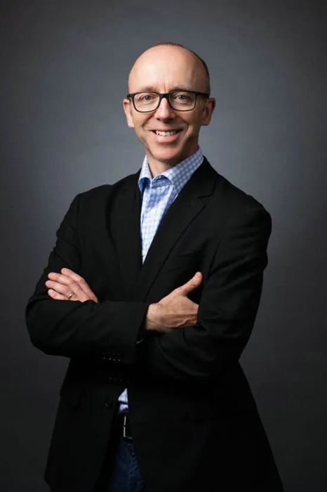 馮靖（Jim Fier）歷經(jīng)36年職業(yè)生涯即將榮退，Jonathan Wood將接任康明斯公司首席技術(shù)官2.jpg