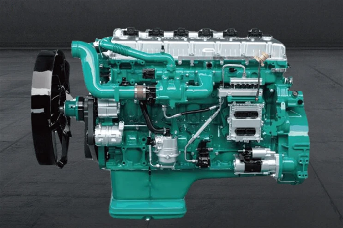 此次活動中，解放動力的510馬力CA6SM4天然氣發(fā)動機以大馬力、安全可靠、經(jīng)濟實用等出色表現(xiàn)贏得測評司機及廣大網(wǎng)友的高度認可，彰顯出解放動力在天然氣動力領(lǐng)域的先進技術(shù)水準，在響應(yīng)國家政策、踐行環(huán)保理念的同時，也為運輸人創(chuàng)造更大的收益和價值。