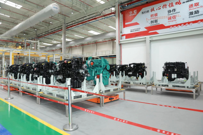 祝賀！東風(fēng)康明斯第100萬(wàn)臺(tái)非道路應(yīng)用發(fā)動(dòng)機(jī)下線5.png