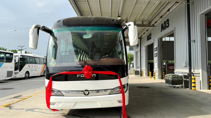 福田歐輝豪華2+1大商務客車 再次交付赤峰隆源4.png