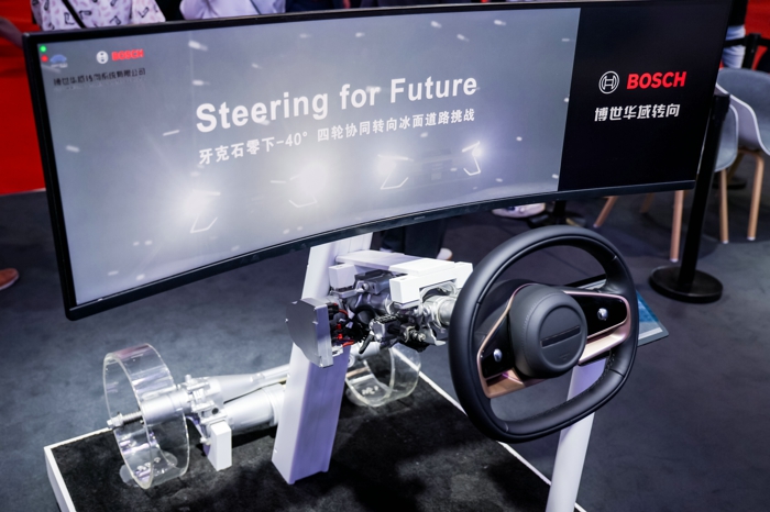 10 博世華域線(xiàn)控轉(zhuǎn)向解決方案 Local steer-by-wire solution.jpg