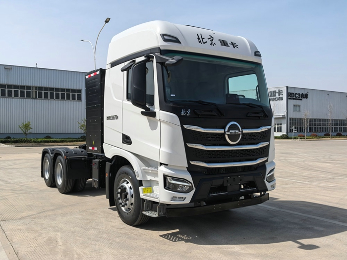 北京重卡純電動半掛牽引車.jpg