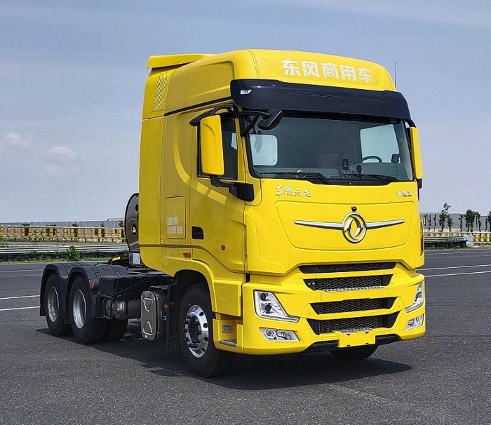 東風(fēng)天龍KX 2.jpg
