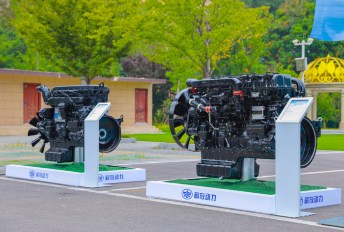 解放 CA6SX1 發(fā)動(dòng)機(jī).png