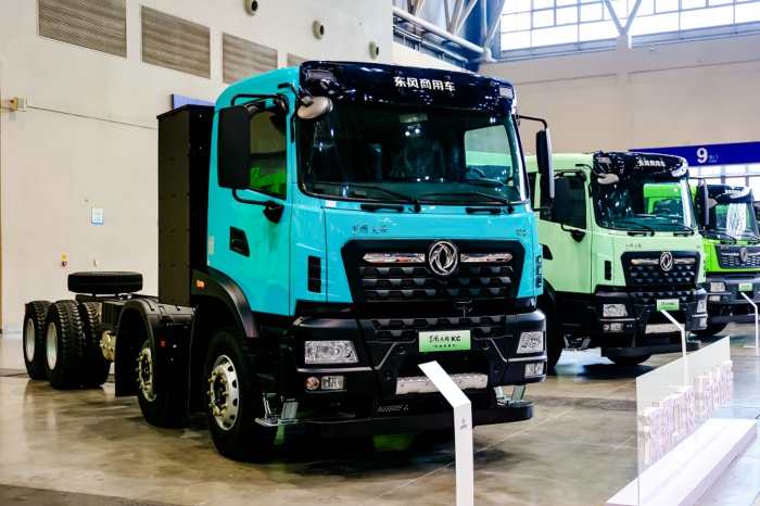 東風新能源重卡26年會.jpg