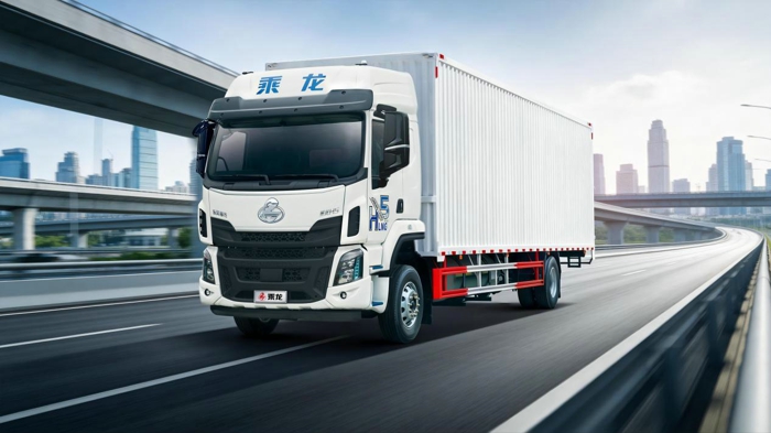 “創(chuàng)富一哥”乘龍H5 LNG大單橋實力圈粉.jpg