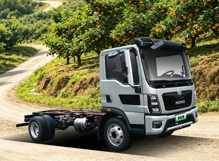 HOWO新能源輕卡2.jpg