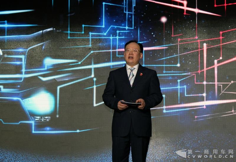 一汽集團(tuán)黨委常委、副總經(jīng)理邱現(xiàn)東