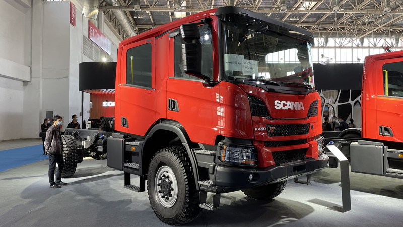 斯堪尼亞P450 4X4機(jī)場(chǎng)快速調(diào)運(yùn)（底盤）